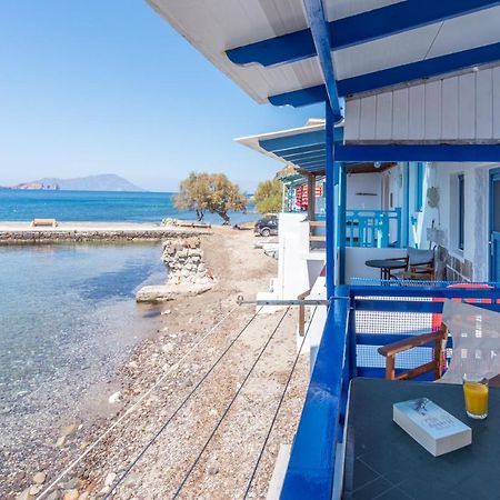 Blue Traditional Boathouse In Klima Klima  Exterior foto